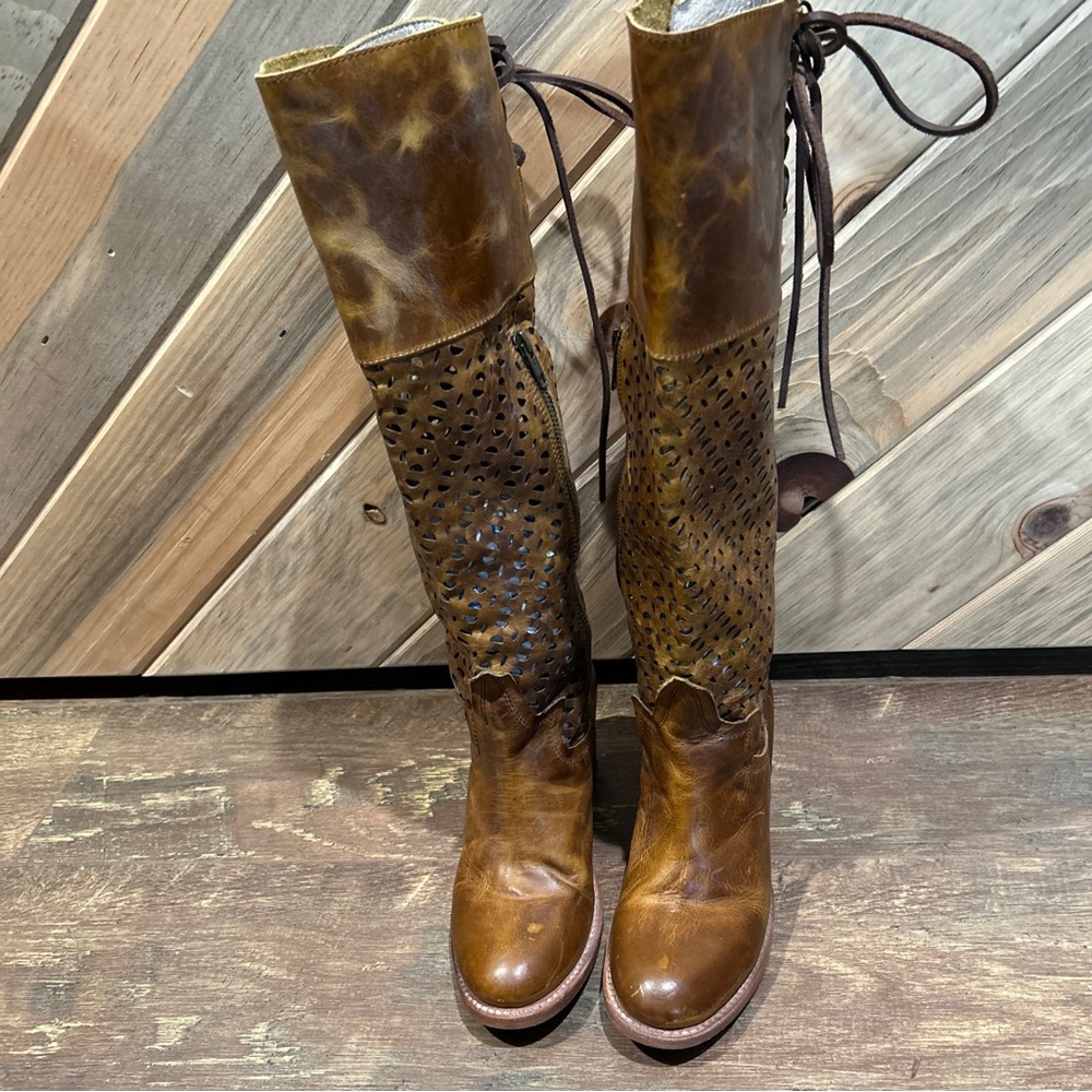EUC FREEBIRD CREEK COGNAC LATTICEWORK CORSET LACED ZIPPER KNEE HIGH BOOTS - 7 - Picture 6 of 12